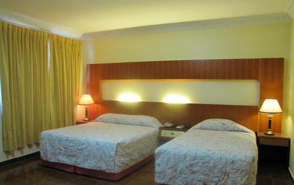 New York Hotel Phnom Penh Ngoại thất bức ảnh