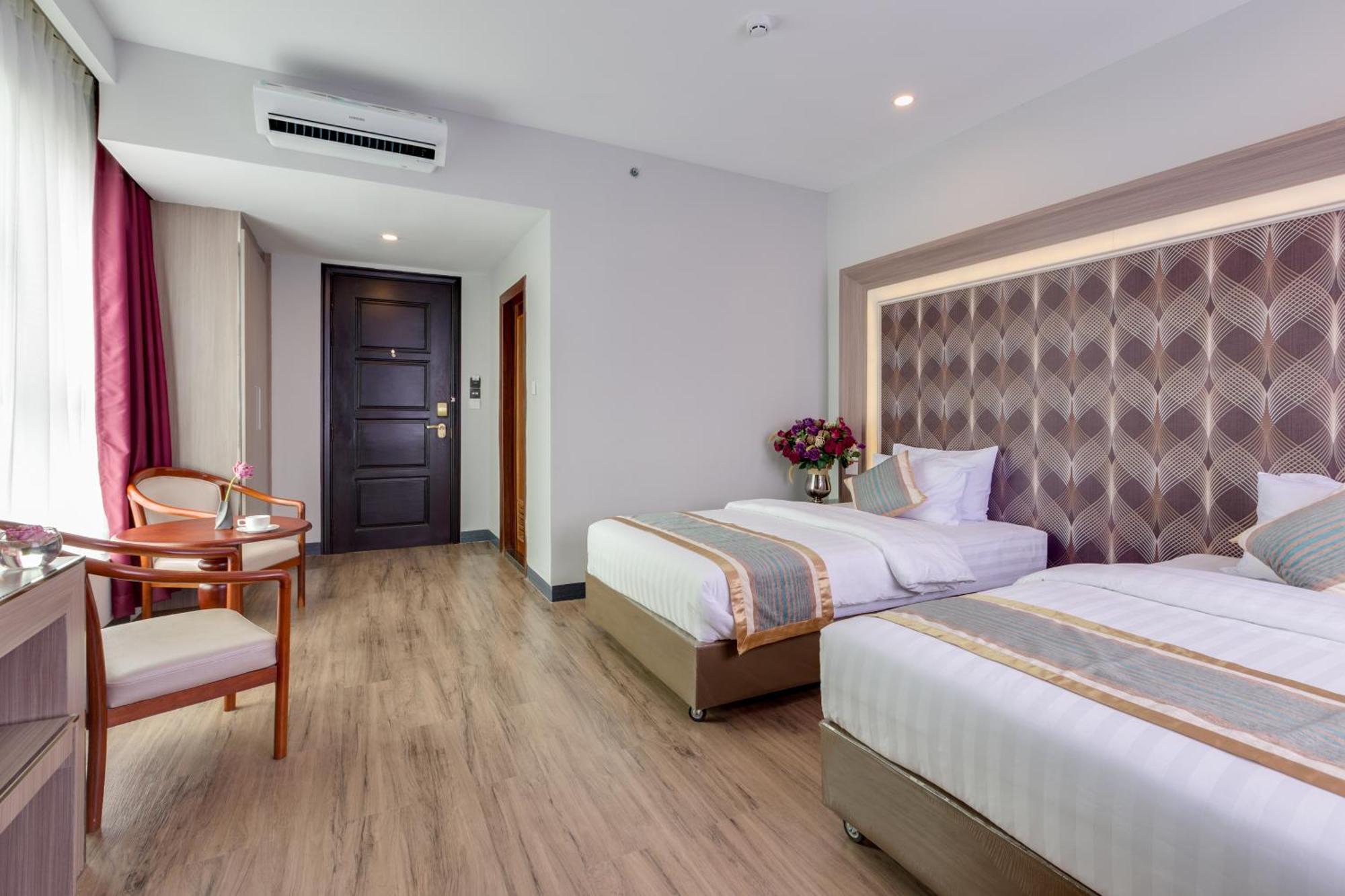 New York Hotel Phnom Penh Ngoại thất bức ảnh
