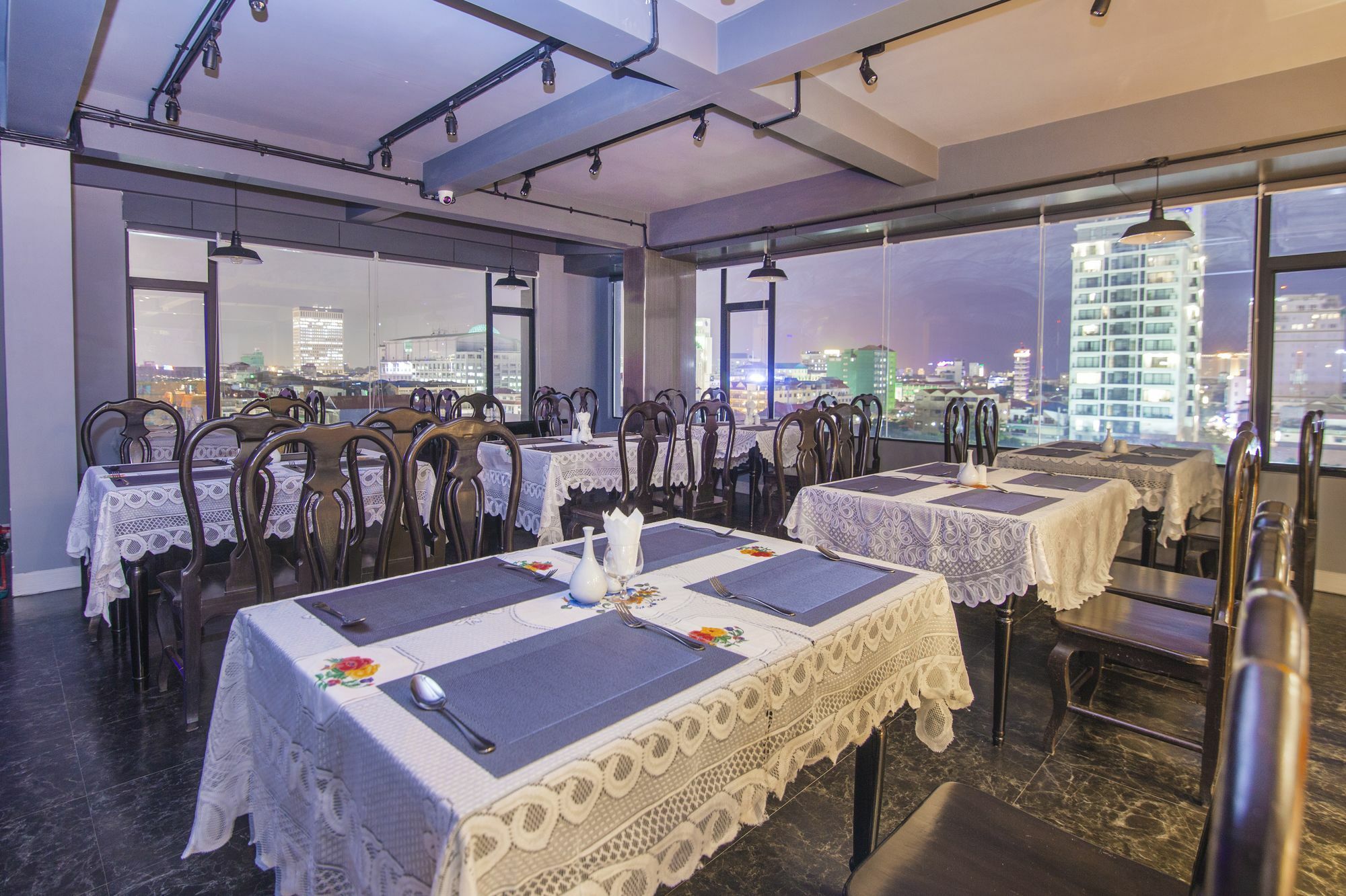 New York Hotel Phnom Penh Ngoại thất bức ảnh